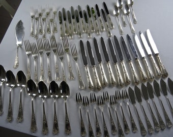 Vintage 100 Piece Viners Buxton Cutlery Set - Very Good Condition