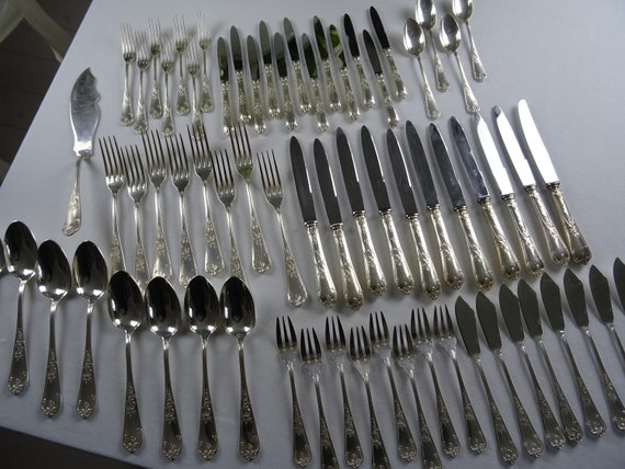 ERCUIS MODELE BAGUETTE Couvert De Service A Poisson En Metal Argente