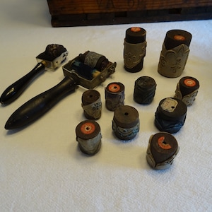 12-piece set antique sample rolls / laundry stamp from France, holder, laundry embellishment, sample stamp