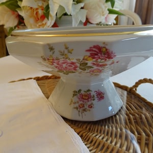 Special antique 12-cornered foot bowl / serving bowl / fruit bowl with foot from France, floral pattern, gold outfit