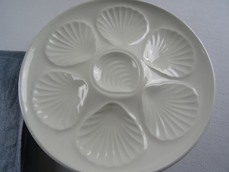 Set of 6 Shell Plates White Oyster Plates Longchamp Stoneware Top ...