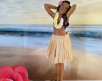 フラヘッドホーランドモールド、フラバストハワイアン ハワイアンダッシュボードフラドール、手描き、ナチュラルスカート付き