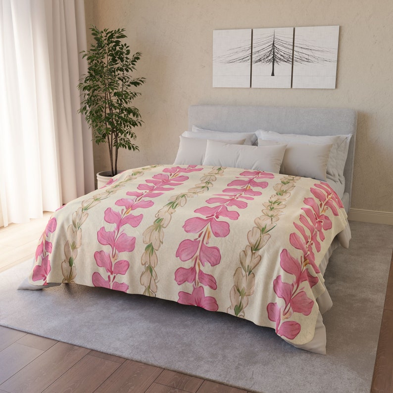 Hawaiian Floral Throw Blanket | Flower Lei Tropical Fleece Sherpa Blanket, Cozy Beach House Decor, Housewarming Gift, 50x60 or 60x80 60" × 80"