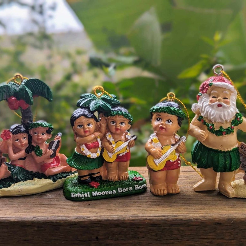 Hawaiian Christmas - Etsy