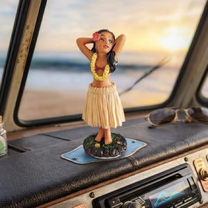 Hula dancer figurine - Etsy 日本
