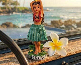Vintage 1950's Chalkware Aloha Hula Girl Bobble Head Nodder