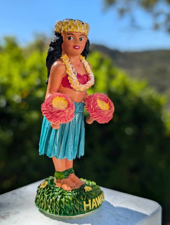Dashboard Hula Doll: Hand-painted Hawaiian Girl - Tropical Car 