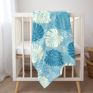 Tropical Baby Swaddle Blanket, Gender Neutral Newborn Essential, Hawaiian Baby Blanket, Monstera Leaf Blanket, New Mum Gift, Baby Shower