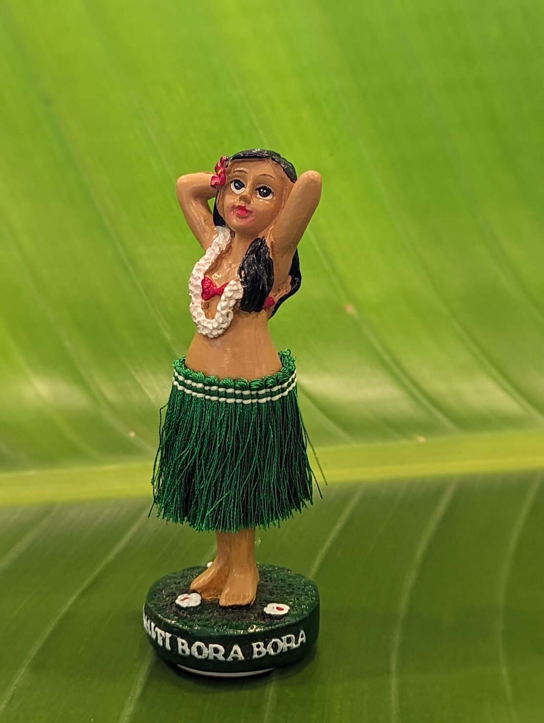 Dashboard Hula Girl: Island Inspired, Grass Skirt - Polyresin