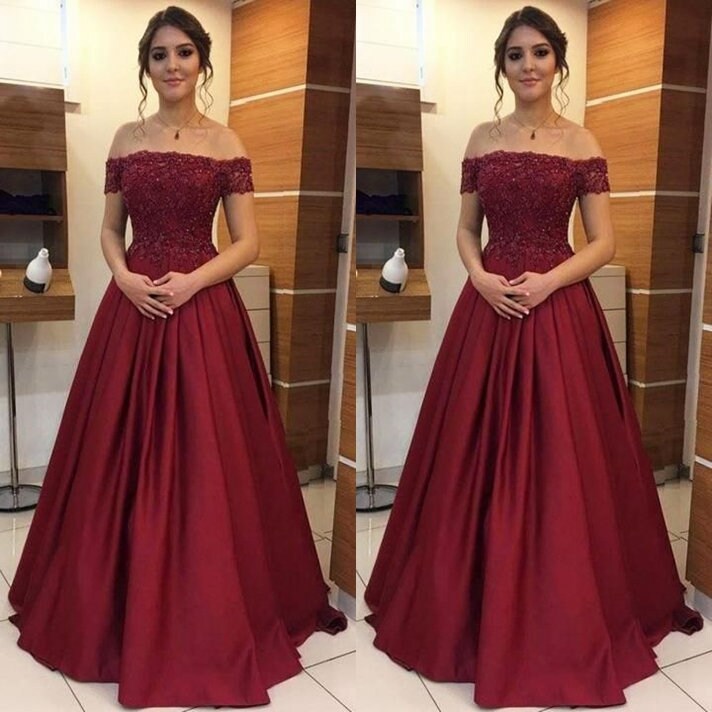 Burgundy Lace Gown | Burgundy dress accessories, Burgundy gown, Gowns