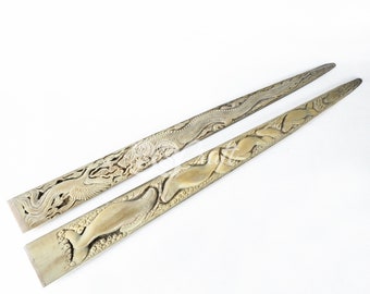 2pcs Swordfish Bill Real Marlin Bone Carved Bundle Animal Model Engraved Indonesian Art Balinese Bone Gift Sculpture Artwork