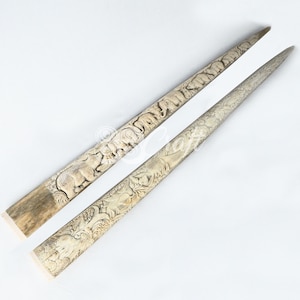 2pcs Swordfish Bill Real Marlin Bone Carved Bundle Land Animal Model Engraved Indonesian Art Balinese Bone Gift Sculpture Artwork