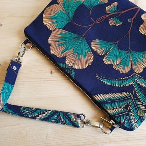 Shoulder bag with ginkgo and mimosa patterns on a navy blue background Handmade in France image 6