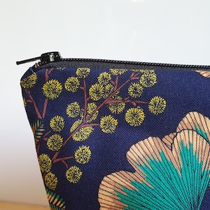 Large toiletry bag with ginkgo and mimosa patterns on a navy blue background waterproof lining image 5