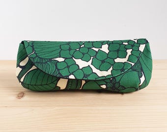 Estuche para gafas verde y blanco - Motivos de follaje - Hecho a mano en Francia