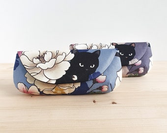 Japanese fabric glasses case Cat and peonies - Handmade in France
