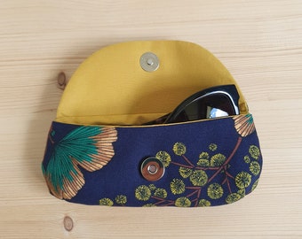 Handmade Cotton Glasses Case – Ginkgo and Mimosa Patterns on a Navy Blue Background – Fleece Lined Protection