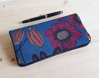 Checkbook holder, checkbook protector with leaf and flower patterns on a midnight blue background - unique model