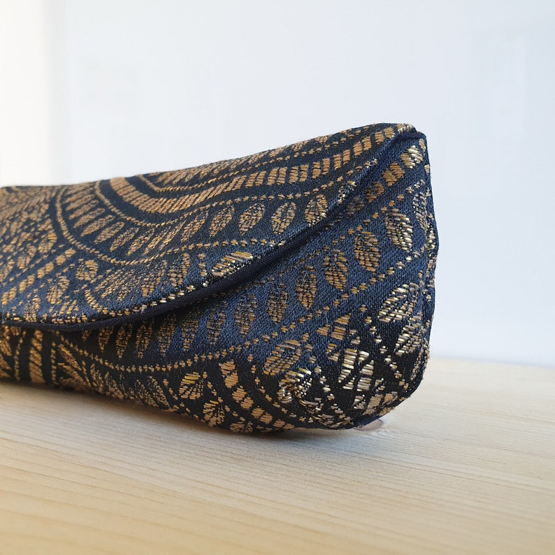 Etui à lunettes Jacquard doré et noir Fait main en France image 6