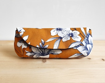 Soft glasses case with flower patterns on a mustard background - Handmade in France