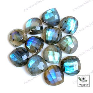 Labradorite pietra preziosa sfaccettata 14 x 14 mm, forma a pera 10 pezzi lotto per la creazione di gioielli, pietra preziosa taglio rosa a fondo piatto da utilizzare per orecchini gioielli