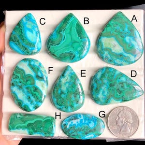 Cabochon chrysocolle en malachite sélectionnée, pierre semi-précieuse naturelle en vrac pour la fabrication de bijoux, pendentifs d'emballage en fil de malachite LOT-267