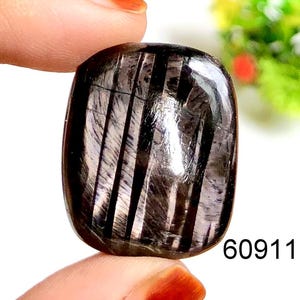 Hypersthene Cabochon, Niesamowita jakość Hypersthene Kamień szlachetny używany do wyrobu biżuterii, ręcznie polerowane Cabochony, Kryształ energetyczny