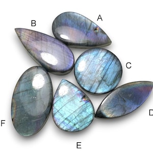 Rare Purple Labradorite Cabochons, Premium Quality Labradorite Natural Gemstone For Jewelry Making, Labradorite Wire Wrapped Jewelry LOT-549
