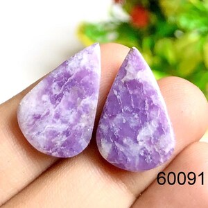 Paire de boucles d'oreilles en lépidolite cabochon, Pierre semi-précieuse naturelle pour la fabrication de bijoux, Paires pour boucles d'oreilles pour la fabrication de bijoux cadeaux