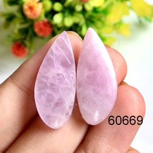 Paire de boucles d'oreilles cabochon Kunzite, Paires de pierres semi-précieuses naturelles pour la fabrication de boucles d'oreilles, Paires de boucles d'oreilles de style bohème Bijoux cadeau