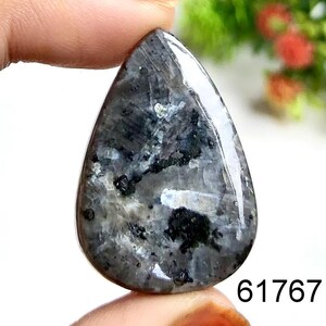 Cabochon di larvikite, pietra preziosa semipreziosa naturale per la creazione di gioielli, gioielli con pietra preziosa curativa di larvikite fuoco blu, pietra preziosa fatta a mano