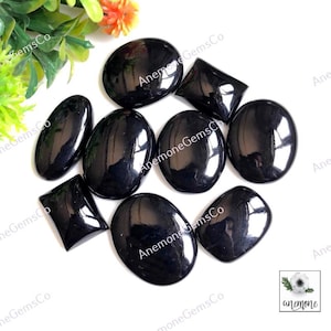 Cabujón de ónix negro (16-25 mm aprox., formas variadas, lote de 10 unidades, igual que la imagen). Ónix negro para hacer pulseras y joyería con piedras preciosas (62457)