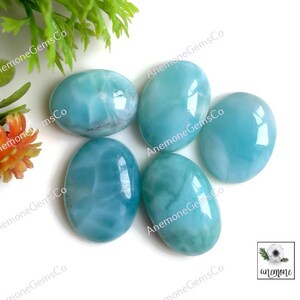 Natürliche Larimar Oval Cabochon 15-18 mm Ca., Mix Form 5 Stück Lot Same wie Bild Boho Chic Halsketten, Ringe Einzigartige Artisan Designs 62395