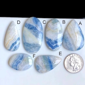 Ausgewählte Blauer Scheelite Cabochon, natürlicher Halbedelstein für die Schmuckherstellung, blaue Rhodochrosit Wire Wrapping Anhänger LOT- 153