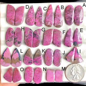Paires de boucles d'oreilles en calcite cobaltoline sélectionnées, Pierres semi-précieuses naturelles pour la fabrication de bijoux, Boucles d'oreilles bohèmes en cristal de puissance LOT- 370