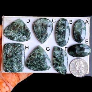 Cabochon en séraphinite sélectionnée, pierre semi-précieuse naturelle pour la fabrication de bijoux, LOT de 126 pierres précieuses en vrac polies à la main en séraphinite