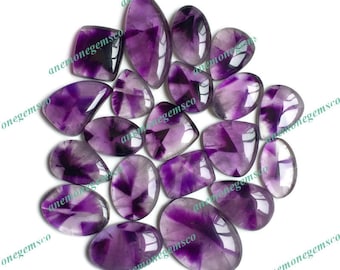 Fabuloso lote al por mayor de cabujones de amatista trapezoidales, cabujones de amatista estrella trapezoidales de varias formas y tamaños para la fabricación de joyas y manualidades.