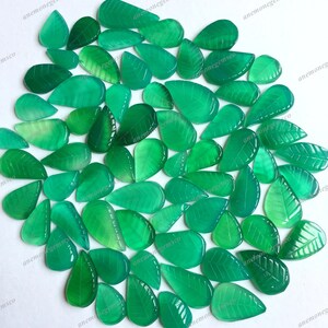 Cabochão de folha de ônix verde de excelente qualidade, lote de atacado, formas e tamanhos mistos, melhor ônix verde natural para fazer joias