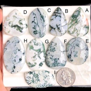 Cabochon d'agate moos d'arbre sélectionné, pierre semi-précieuse naturelle pour la fabrication de bijoux, cadeau de bijoux d'emballage de fil d'agate mousse pour elle LOT 352