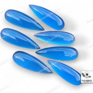 Calcedonio blu liscio a forma di pera lunga, cabochon, calcedonio blu naturale, confezione da 10 pezzi, pietra preziosa per la creazione di gioielli, 10 x 30 mm