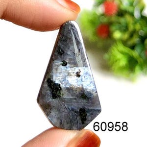 Larvikiet cabochon, prachtige larvikiet edelsteen voor het maken van sieraden, handgemaakte cabochon, draadgewikkelde hanger