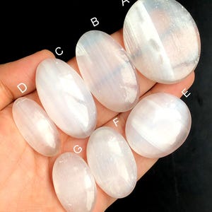 Cabujón de selenita seleccionado, piedra semipreciosa natural para joyería, piedra suelta de selenita blanca para joyería (lote 426)