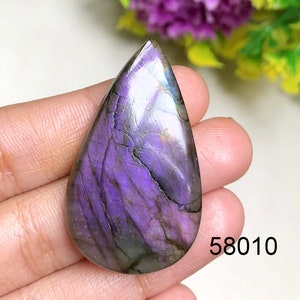 Cabochon en labradorite violette, utilisation de pierres semi-précieuses naturelles pour des bijoux faits main, pendentif d'emballage en fil de labradorite violette