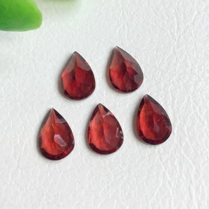 Paquete de 5 granates de 5 x 8 mm, facetados lisos, finos para la fabricación de joyas, lote de 11 granates naturales, suministros para manualidades, granate cabujón, calidad superior AAA