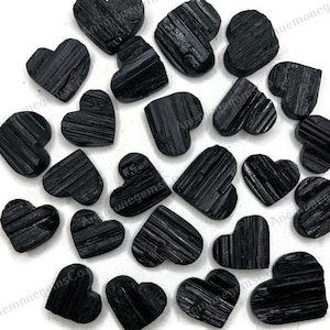 Lote al por mayor de cabujones de turmalina negra natural con forma de corazón druzy, colgante de turmalina negra con forma de corazón para hacer joyas a precio de ganga.