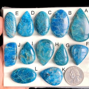 Cabochon di apatite neon selezionata, pietra semipreziosa naturale per la creazione di gioielli, pietra naturale lucidata a mano per pendenti LOT-409