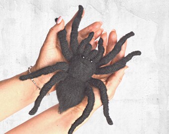 かぎ針編みのパターン - カラフルなタランチュラ | アミグルミ