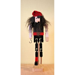 Blackbeard the Pirate Peg Leg Jig Doll Limberjack Bonhomme Gigueur