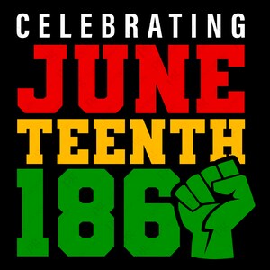 Puede incluir: Un diseño gráfico que celebra Juneteenth, un día festivo que conmemora la emancipación de los afroamericanos esclavizados en los Estados Unidos. El diseño presenta las palabras "Juneteenth 1865" en rojo, amarillo y verde, con un puño levantado en verde.