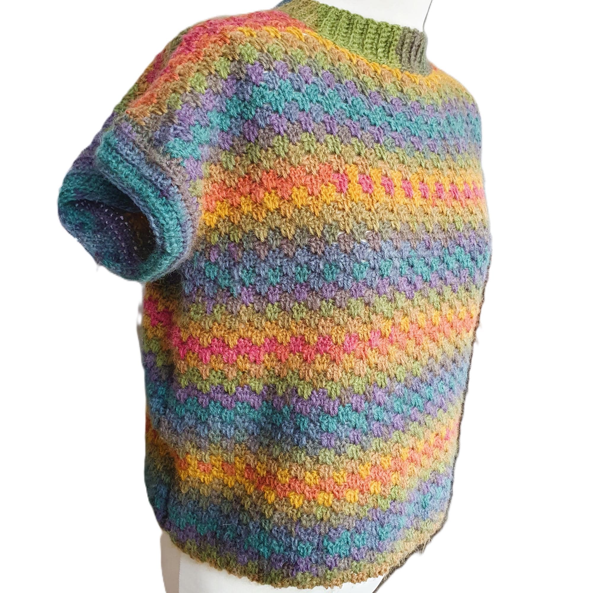 39 Crochet Women’s Tops: Tanks, Vests, Tees, and Blouses 33 Crochet Sweater Vest